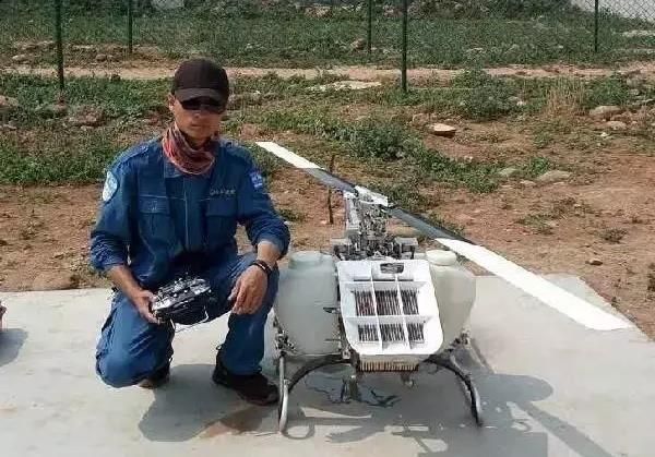農民工返鄉創(chuàng  )業(yè)，無(wú)人機成就夢(mèng)想