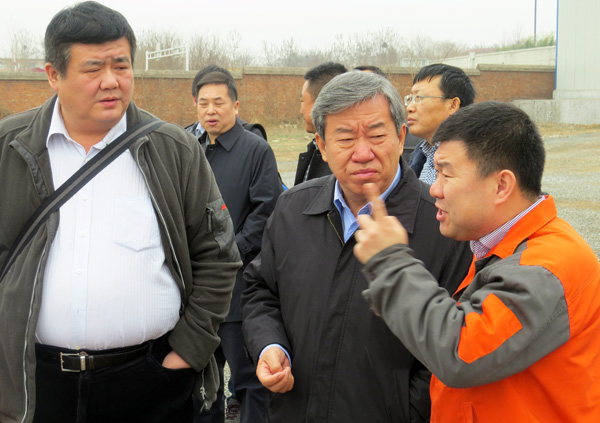 中國農機化協(xié)會(huì )來(lái)安陽(yáng)全豐調研航空植保項目運行情況